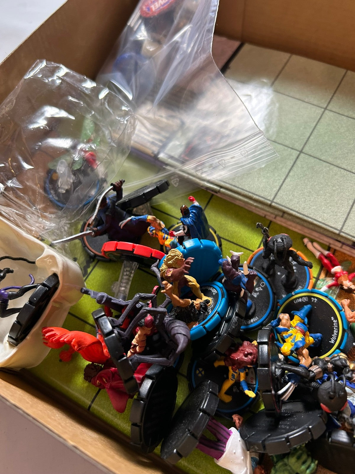 Marvel Heroclix Spiel Infinity Challenge Premier Edition Mehr Figuren  Vollstän - Ansicht 9