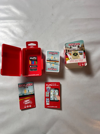 Monopoly Deal Shuffle Berlin 2017 Hasbro  Vollständig - Ansicht 2