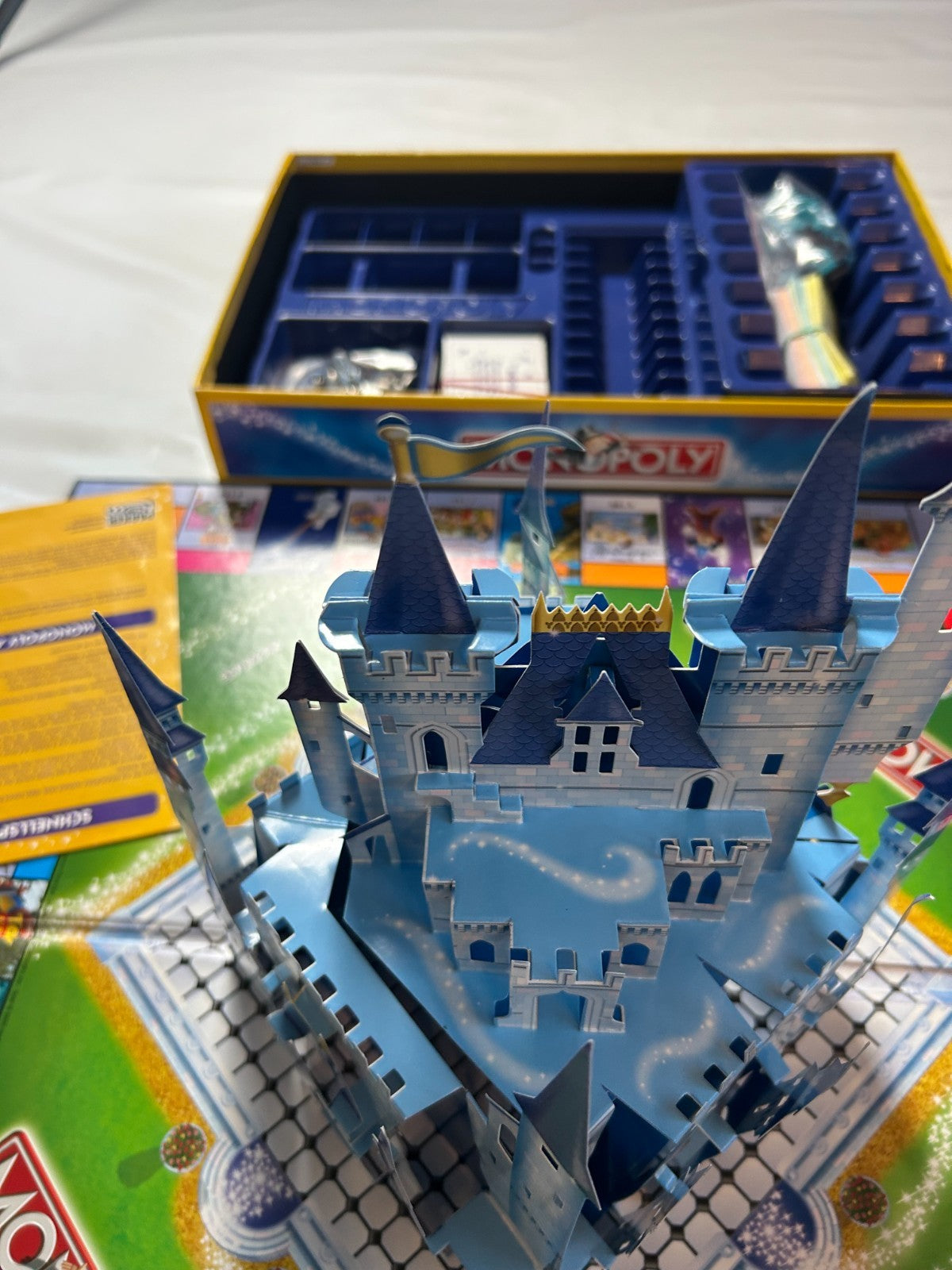 Monopoly Disney 3d Edition 3dSchloss Parker 2005  deutsch  Vollständig - Ansicht 14