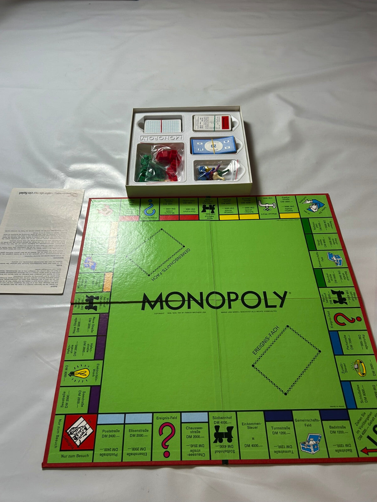 Monopoly - Parker 6011011 Quadratisch DM Version - Vollständig - Ansicht 7