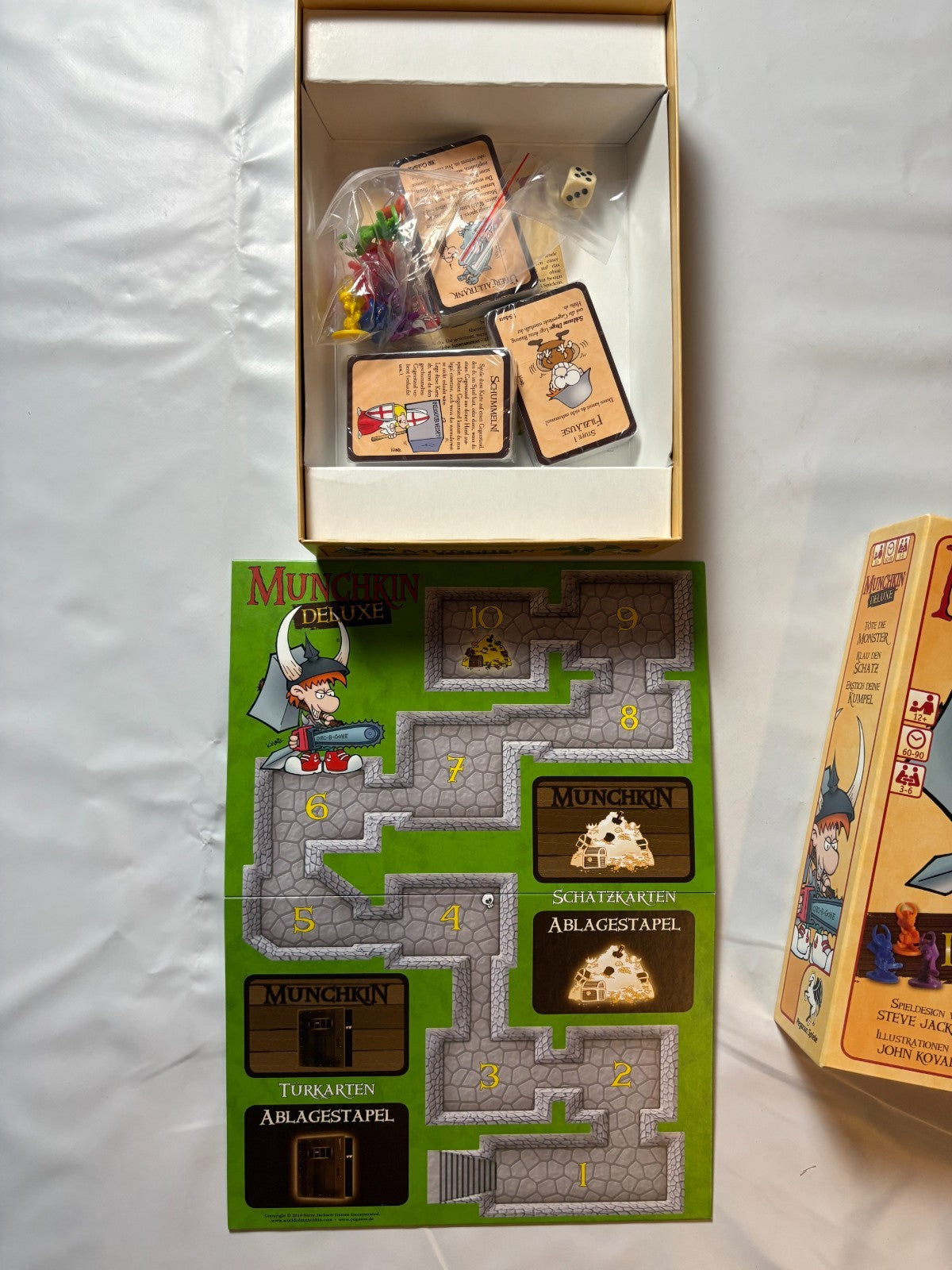 Munchkin Deluxe von Pegasus Spiele Familienspiel Deutsch - Vollständig - Ansicht 6