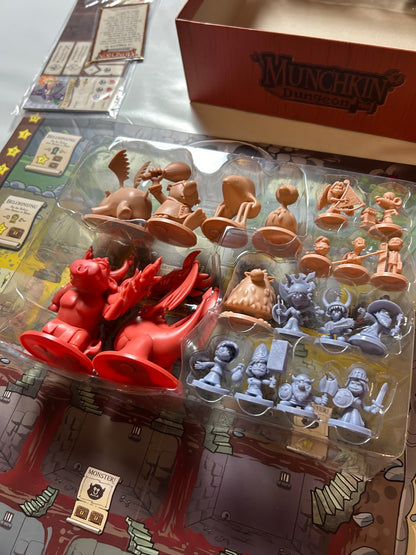 Munchkin Dungeon - Brettspiel deutsch Asmodee - Vollständig - Ansicht 11