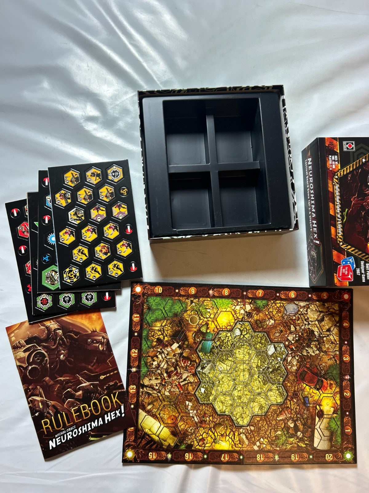 Neuroshima Hex Portal 2007 Englisch  Unbespielt - Ansicht 6