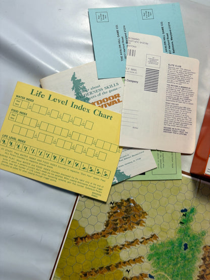 Outdoor Survival: A Game About Wilderness Skills, Avalon Hill Englisch  Vollstä - Ansicht 7