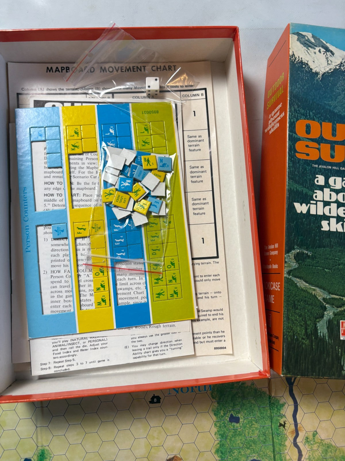 Outdoor Survival: A Game About Wilderness Skills, Avalon Hill Englisch  Vollstä - Ansicht 8