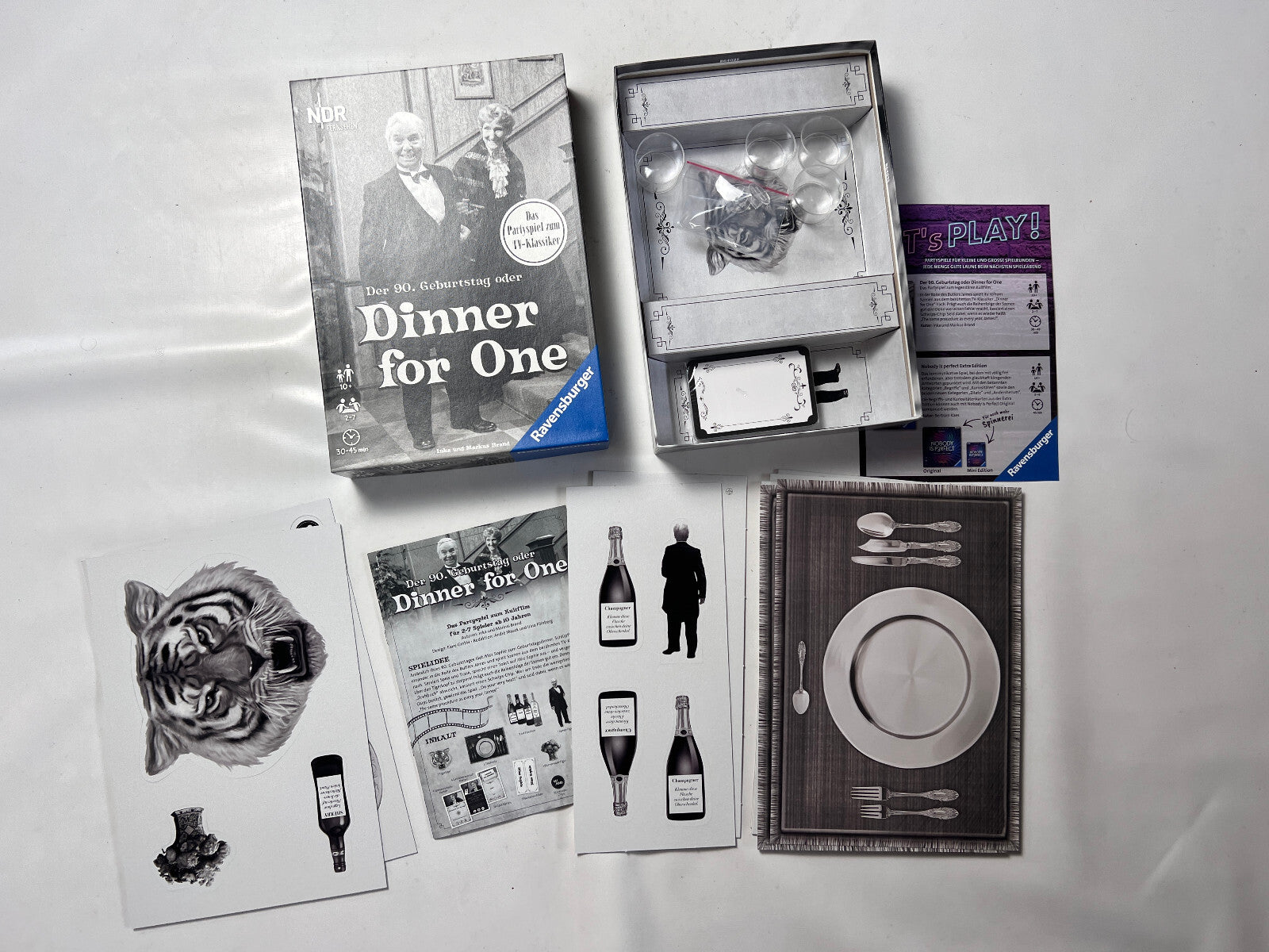 Ravensburger Der 90. Geburtstag oder Dinner for One 26835 - Unbespielt - Ansicht 2