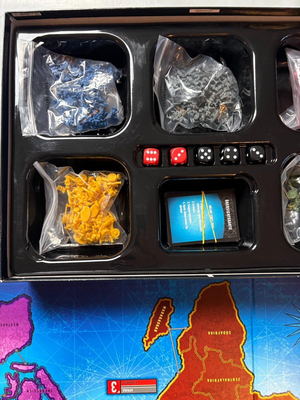 Risiko Brettspiel das große Strategiespiel  Hasbro 2010  Vollständig - Ansicht 8