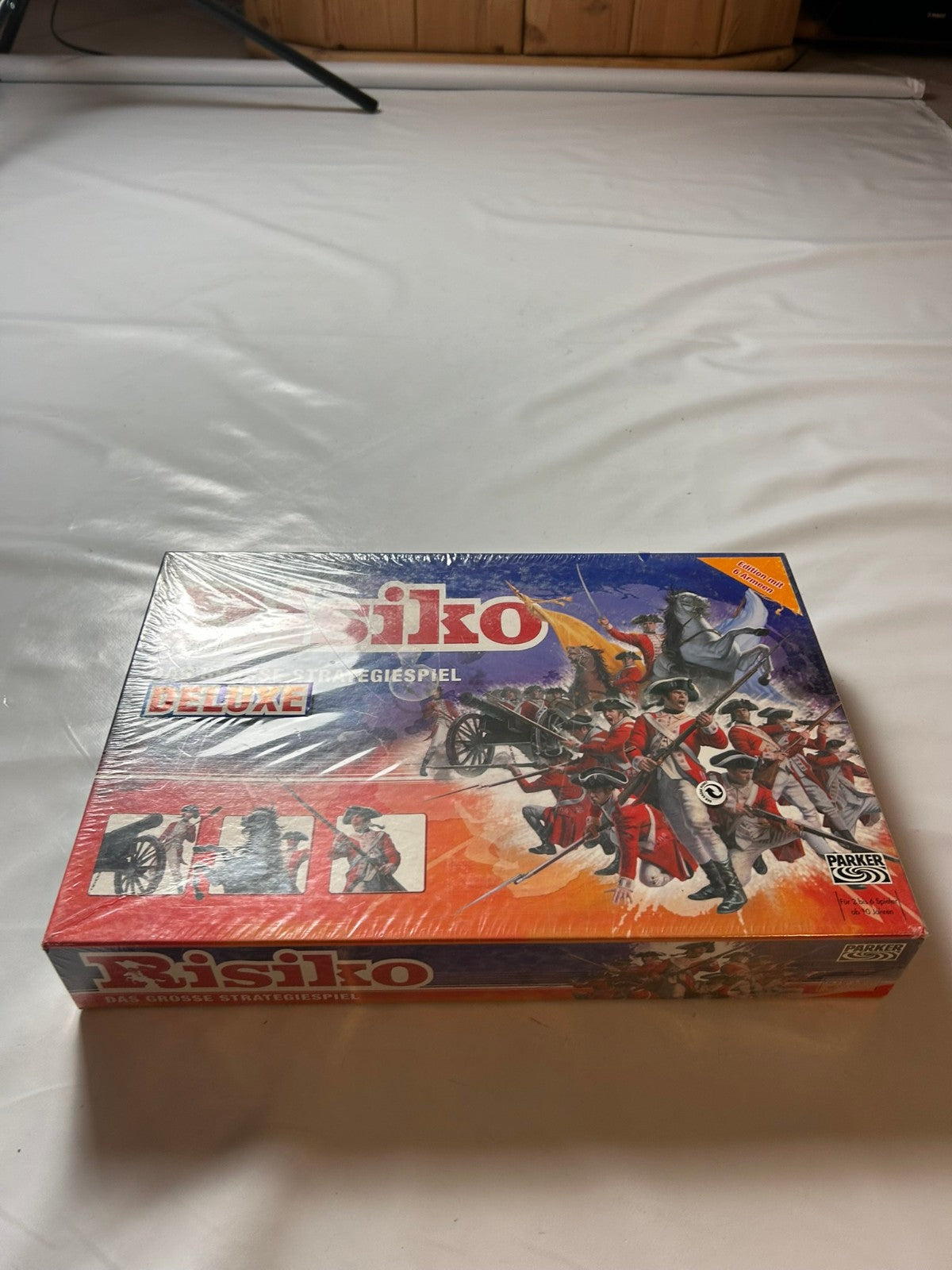 Risiko Deluxe  Das große Strategiespiel Brettspiel Parker 2004  NEU in Folie - Ansicht 3