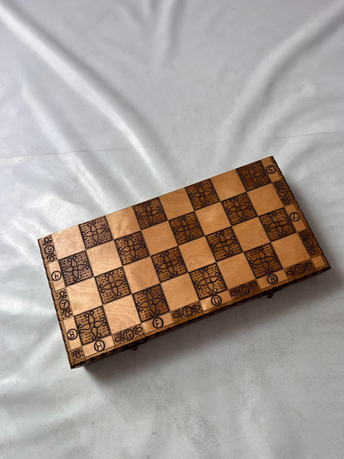 Schach Schachschatulle Schachbrett mit Figuren - aus Holz - ca. 34 x 34 cm - Ansicht 5