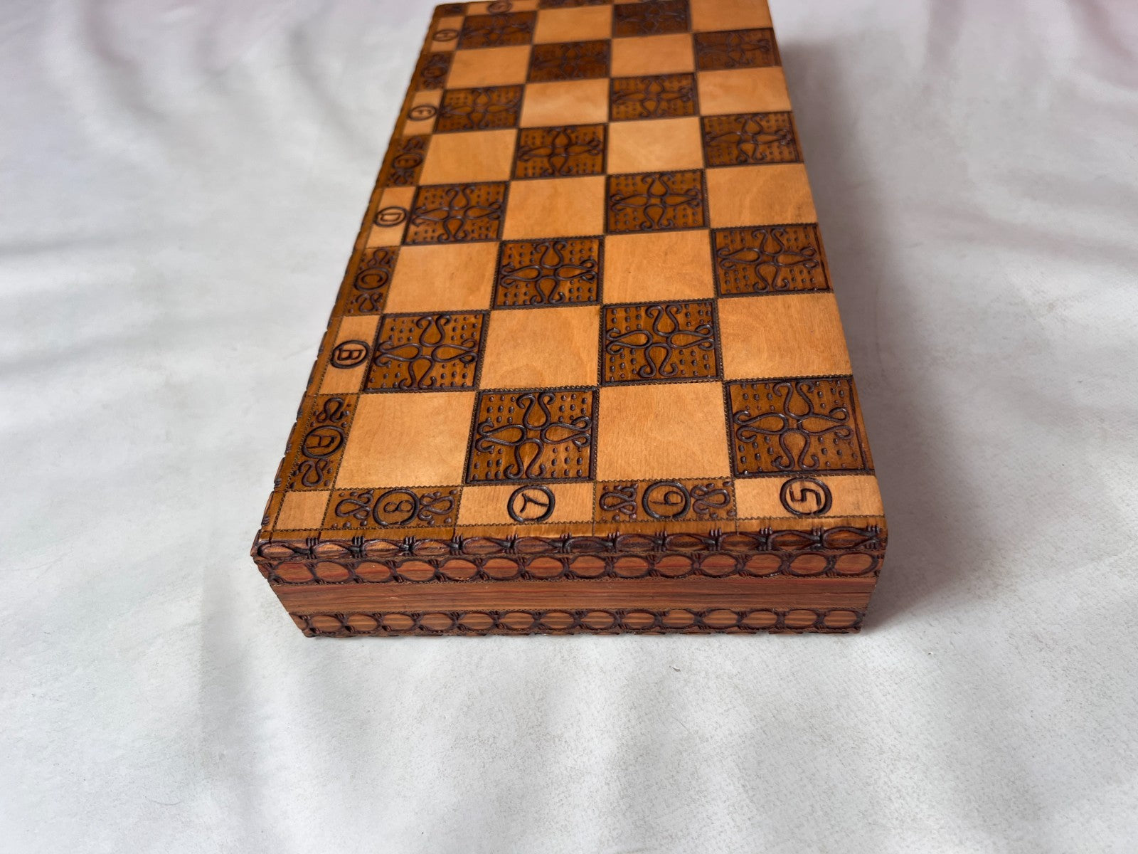 Schach Schachschatulle Schachbrett mit Figuren - aus Holz - ca. 34 x 34 cm - Ansicht 8