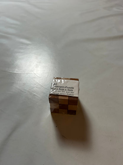 Schlangen Puzzle 5cm x  5xm x 5xm  Holz  Neu in Folie - Ansicht 3