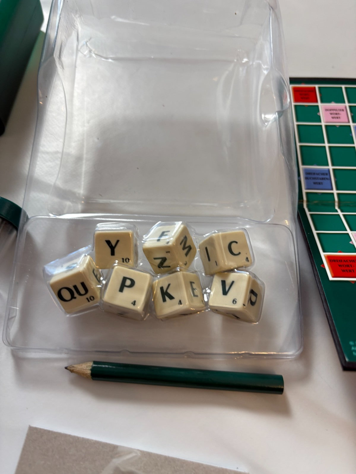 Scrabble Blitz Spiel Reise Würfel Brettspiel Kreuzwort - Unbespielt - Ansicht 12