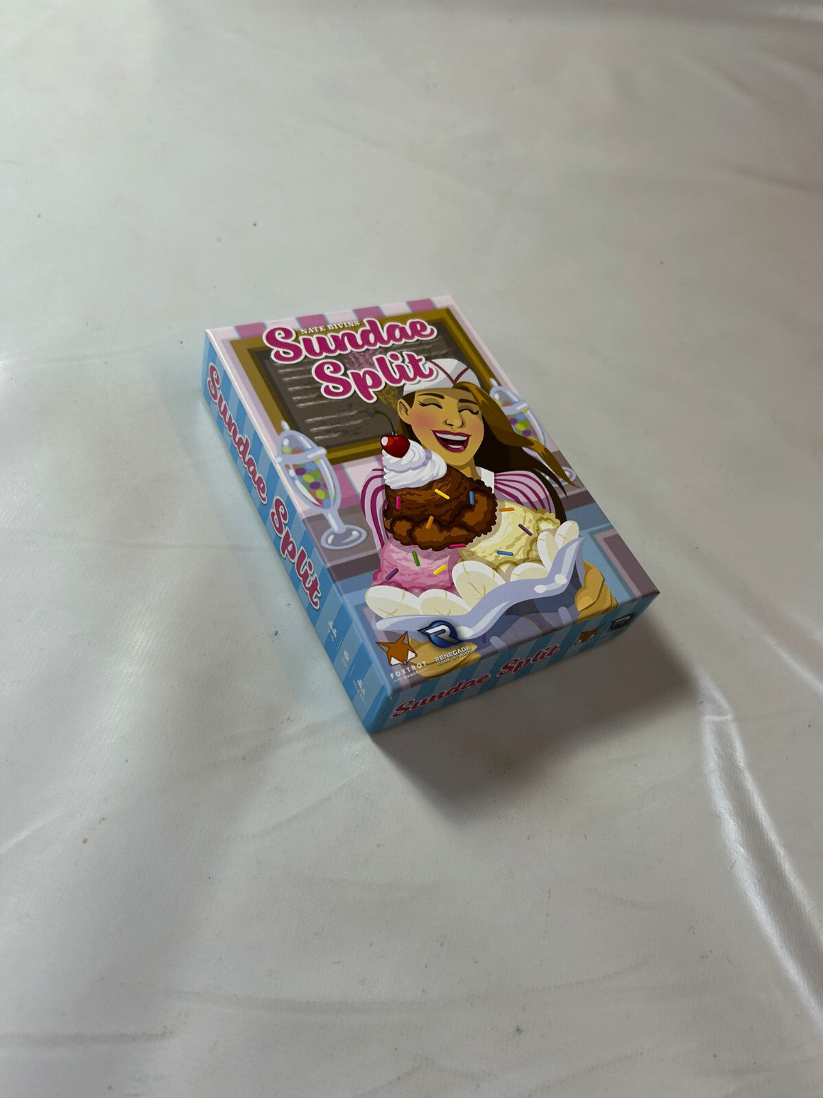 Sundae Spit Kartenspiel Foxtrot Englisch  Vollständig - Ansicht 5