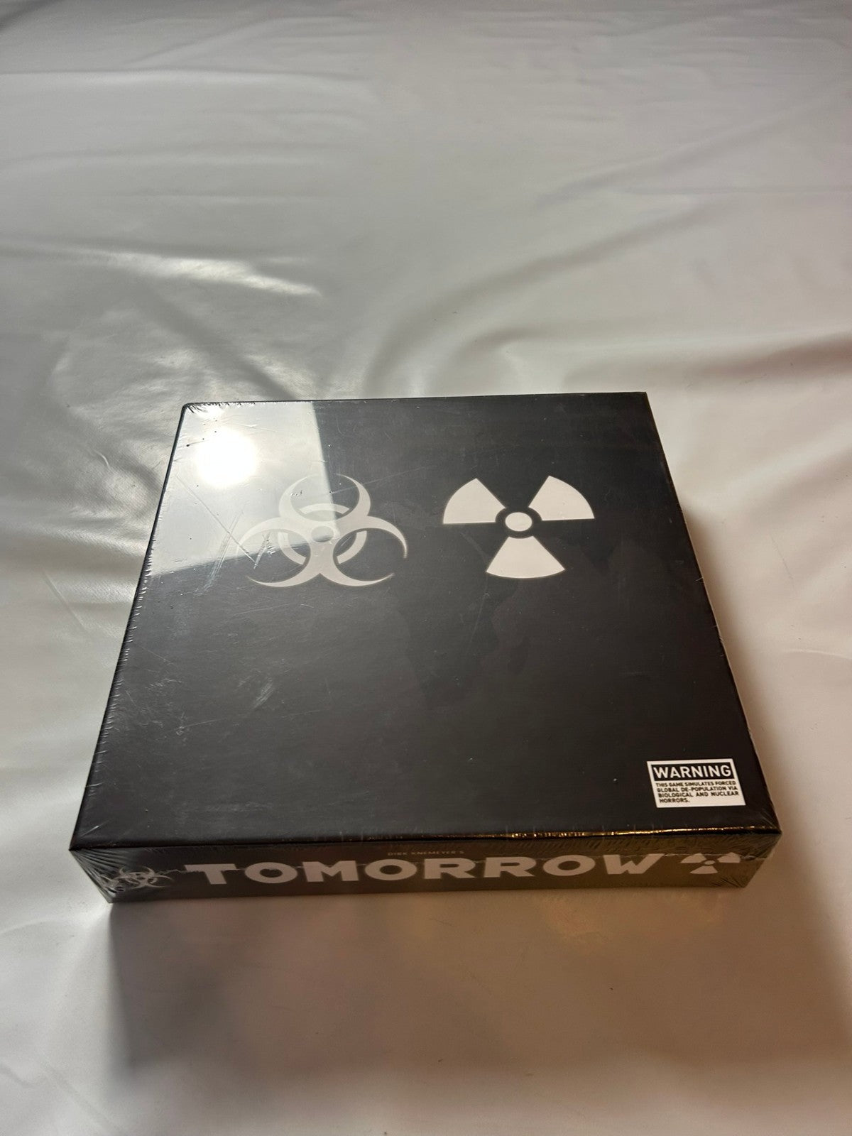 Tomorrow Brettspiel englische Ausgabe CPgames  NEU in Folie - Ansicht 3