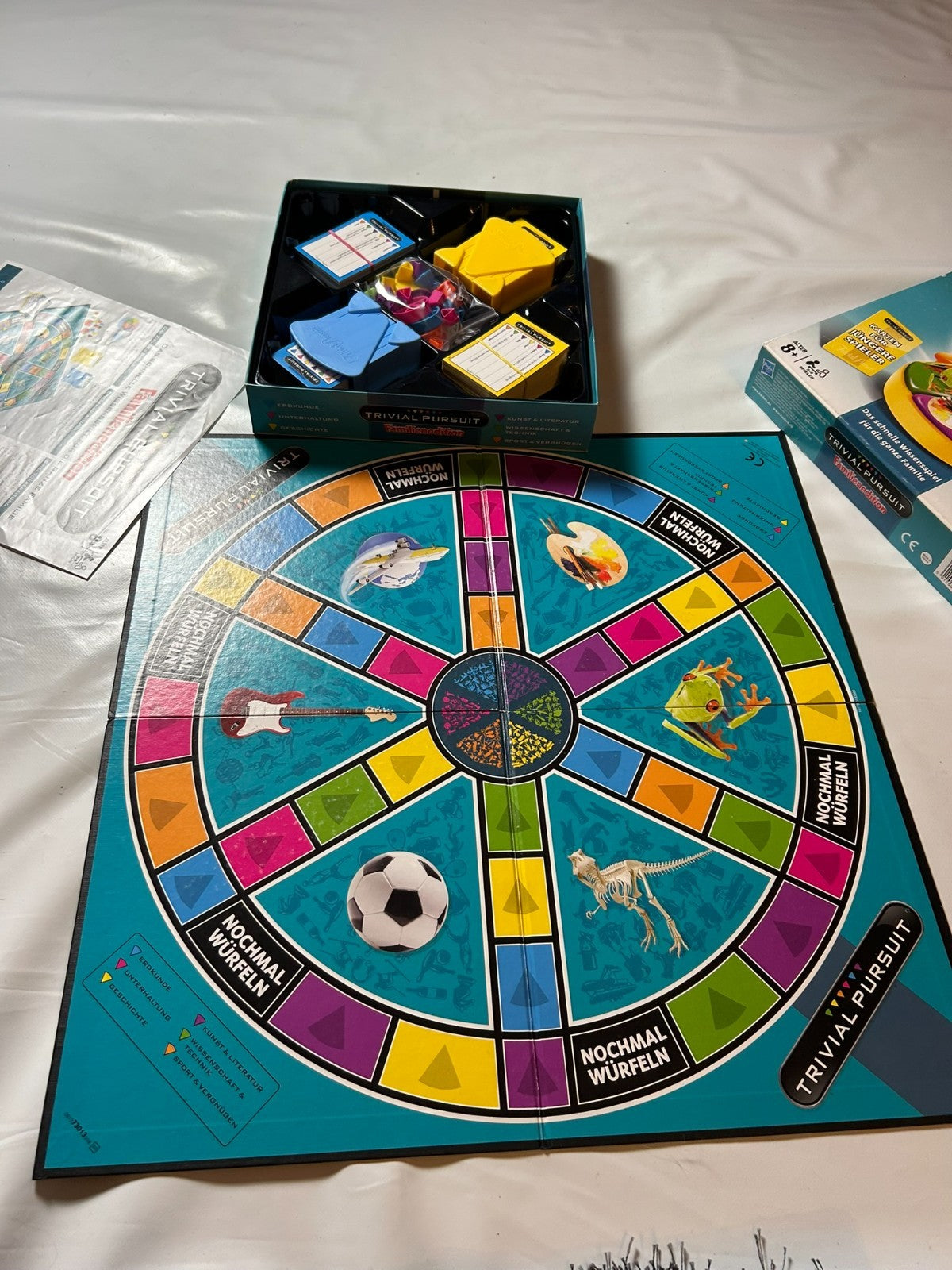 Trivial Pursuit Familienedition Parker Hasbro Spiel 2014  Vollständig - Ansicht 9