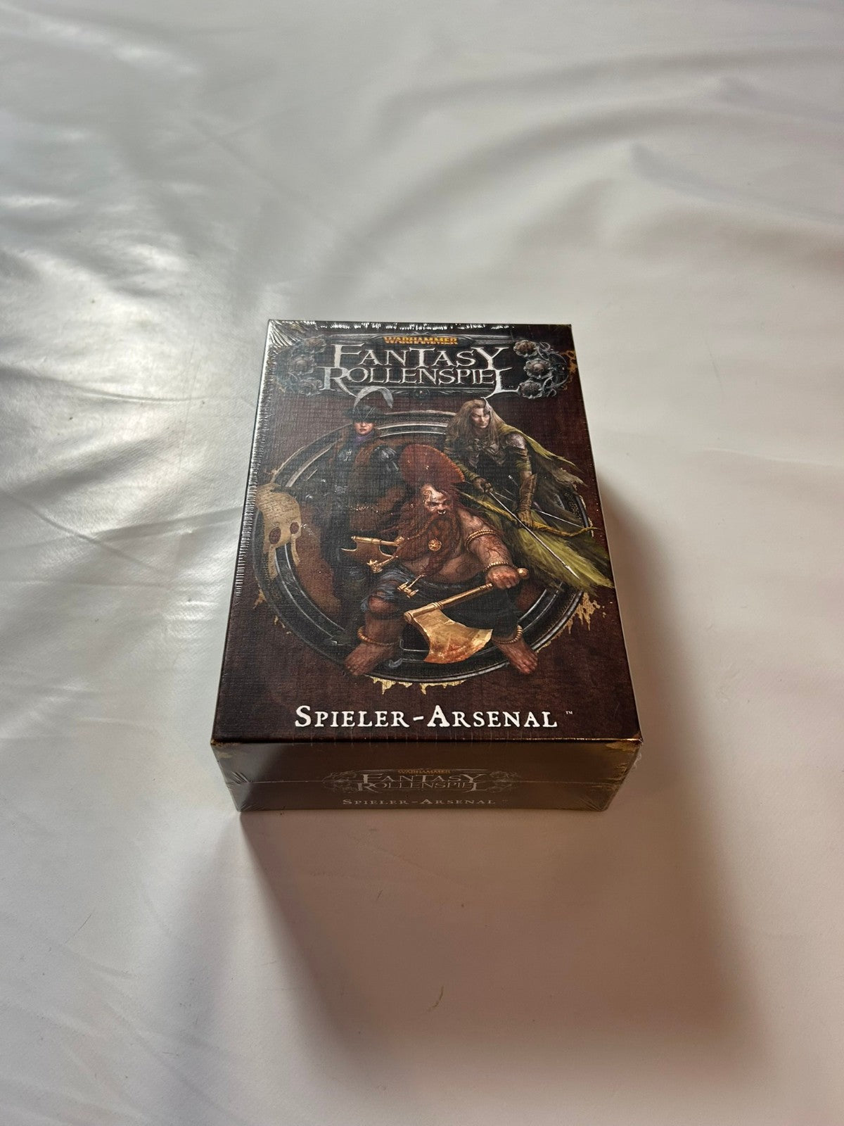 Warhammer Fantasy Rollenspiel  SpielerArsenal deutsch  Unbespielt in Folie - Ansicht 3