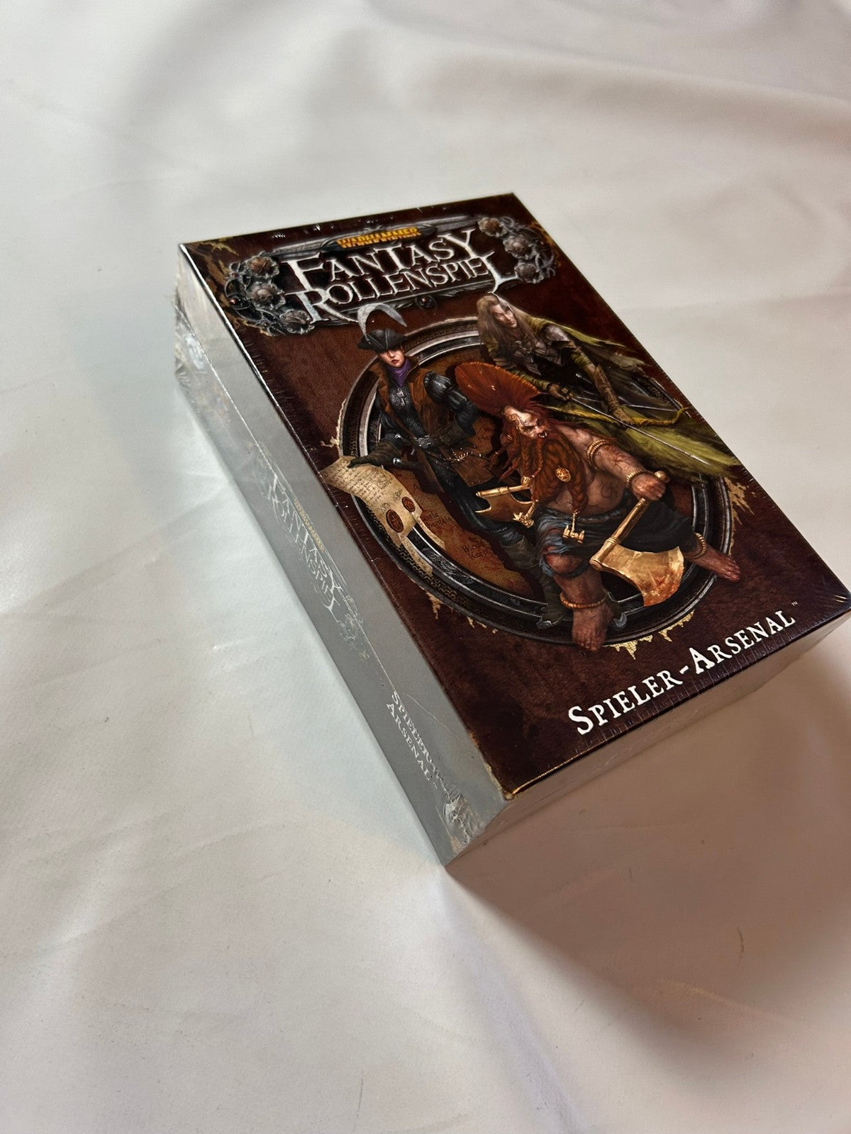 Warhammer Fantasy Rollenspiel  SpielerArsenal deutsch  Unbespielt in Folie - Ansicht 5
