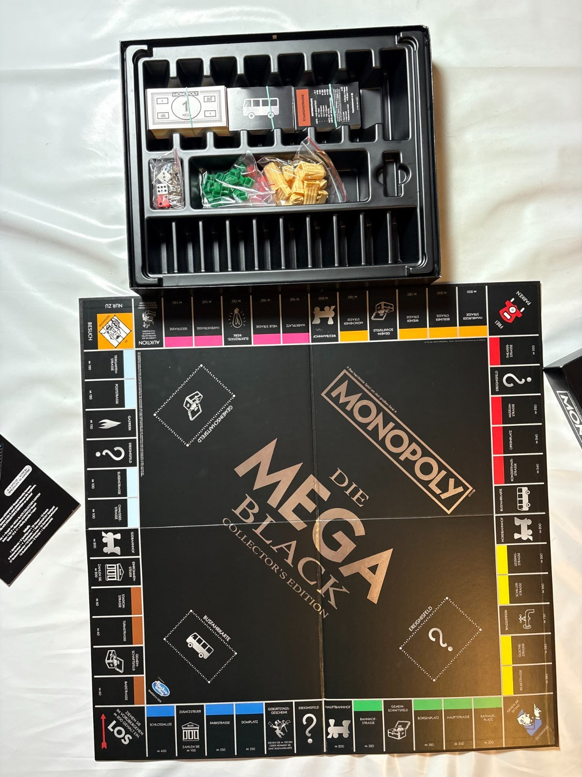 Winning Moves Monopoly Mega Black Edition Spiel Brettspiel  Vollständig - Ansicht 7