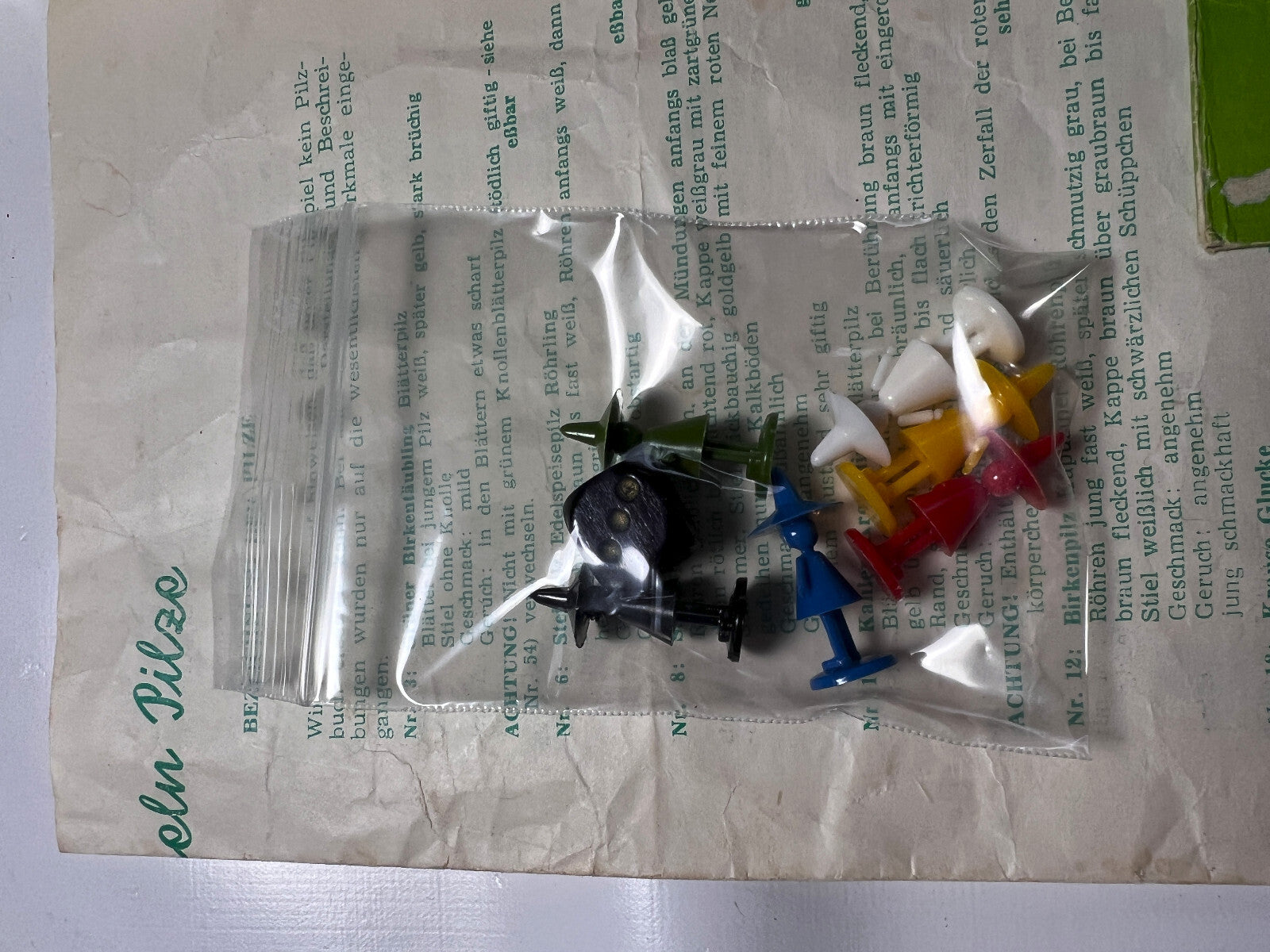 WIR SAMMELN PILZE DDR Brettspiel Gesellschaftsspiel VEB Plasticart - Vollständig - Ansicht 4