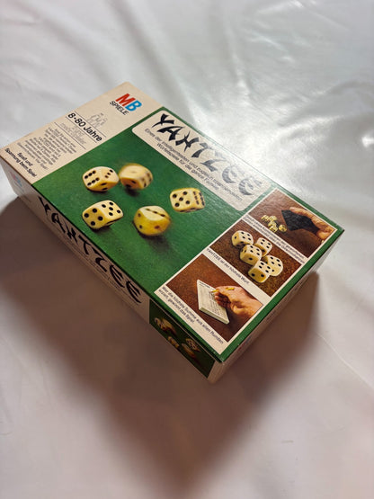 YAHTZEE MB Brettspiel Gesellschaftsspiel Würfelspiel  Vollständig - Ansicht 4